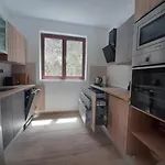 Captain Ante's House * Dragove