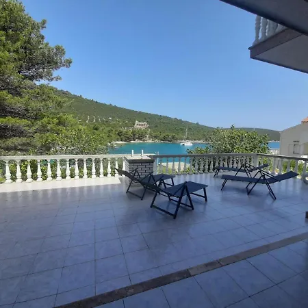 Nyaraló Captain Ante's House