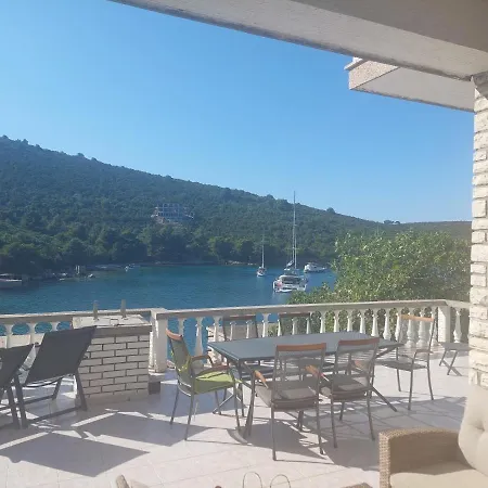 Nyaraló Captain Ante's House *